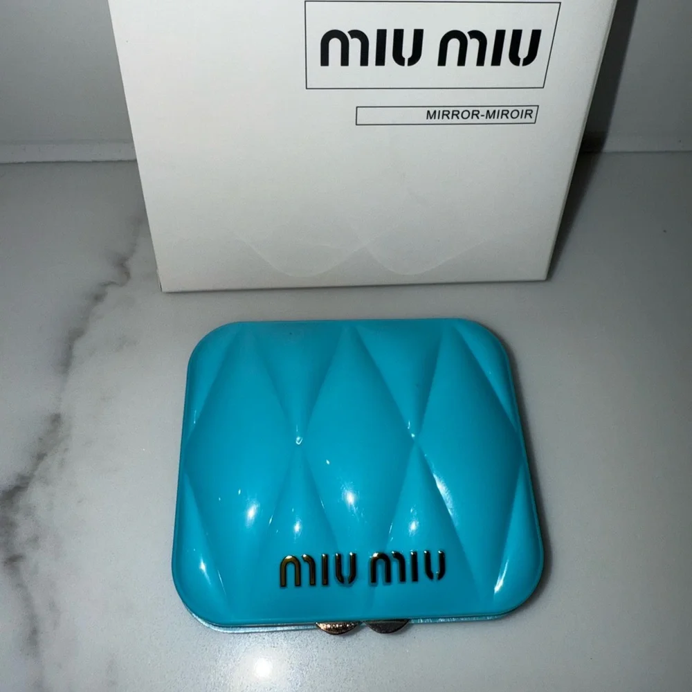 New Miu Miu Blue Quilted Mirror - Picture 1 of 9